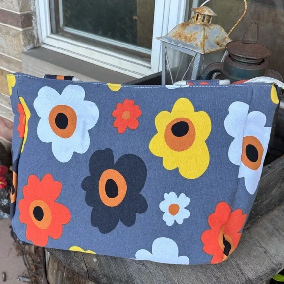 Farmhouse Style Floral Canvas Tote Bag - Multicolor‎ - Picture 3 of 7